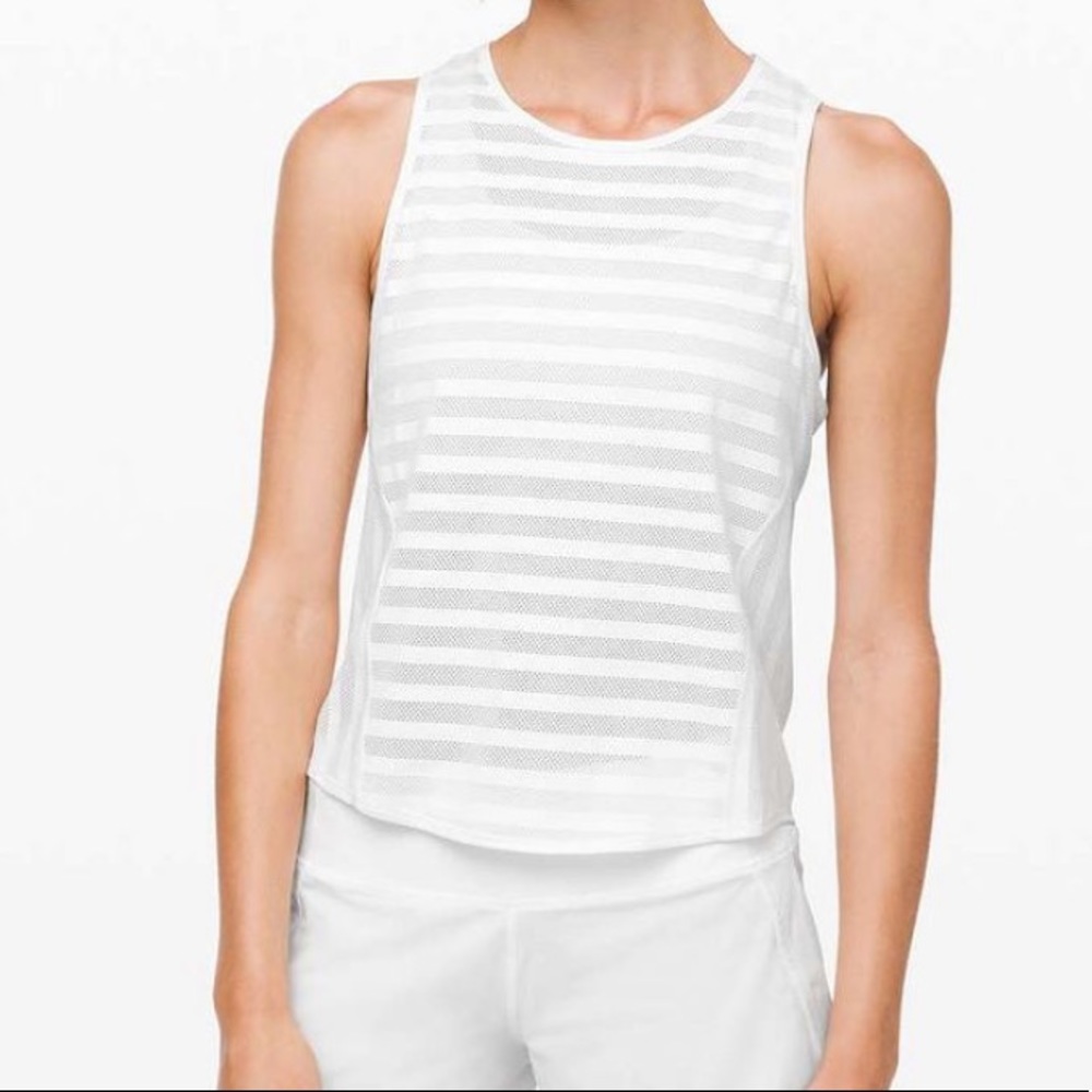 NWT lululemon tank